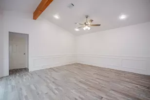 1609 W Jamestown Dr, Ennis, TX 75119 - Photo 15