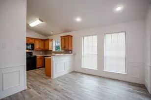 1609 W Jamestown Dr, Ennis, TX 75119 - Photo 5