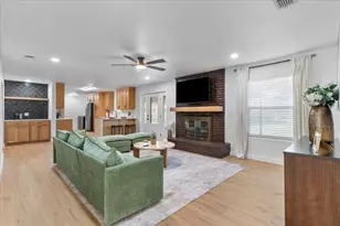 3509 W Sublett Rd, Arlington, TX 76017 - Photo 11