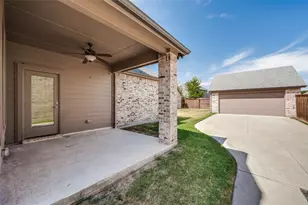 1828 Temple Hill, Van Alstyne, TX 75495 - Photo 23