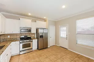 3040 Thicket Bend Ct, Fort Worth, TX 76244 - Photo 7