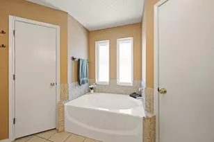 3500 Primrose Ln, Bedford, TX 76021 - Photo 25