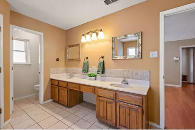 3500 Primrose Lane, Bedford, TX 76021 - Photo 11