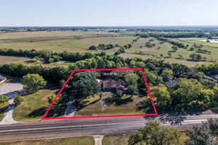 907 N Elm St, Kemp, TX 75143 - Photo 3