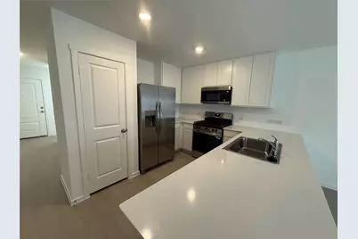 2207 Neyland Drive, Ennis, TX 75119 - Photo 5