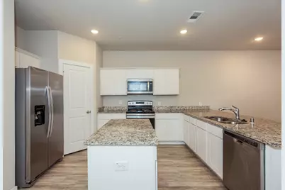 613 Sophia Way, Lewisville, TX 75057 - Photo 7