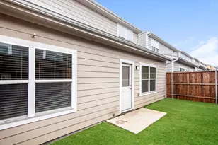 613 Sophia Wy, Lewisville, TX 75057 - Photo 15