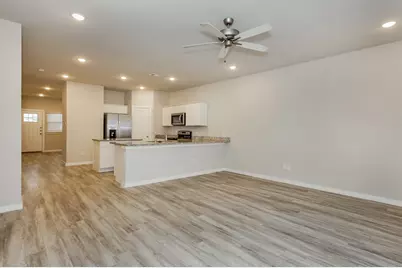 613 Sophia Way, Lewisville, TX 75057 - Photo 5