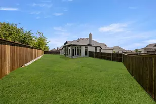 2004 Portrush Ln, Mansfield, TX 76084 - Photo 3