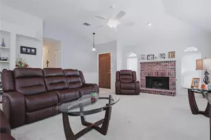 2918 Periwinkle Ct, Garland, TX 75040 - Photo 19