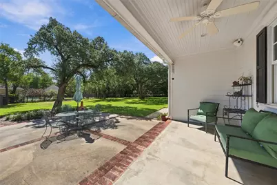 103 Royal Springs Lane, Crawford, TX 76638 - Photo 29