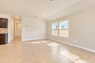 228 Foxhunter St, Fort Worth, TX 76131 - Photo 7
