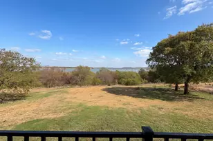 1119 Mallard Pointe Dr, Grand Prairie, TX 75104 - Photo 23