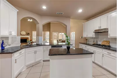 8225 Painted Tree Trail, Fort Worth, TX 76131 - Photo 7