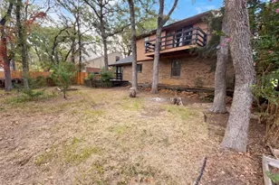 4717 Burning Springs Dr, Arlington, TX 76017 - Photo 5
