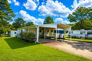 183 Magnolia St, Zavalla, TX 75980 - Photo 13