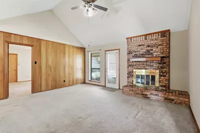 613 Main Street, Roanoke, TX 76262 - Photo 7