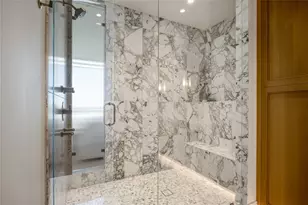 2408 Victory Park Ln, Dallas, TX 75219 - Photo 21