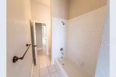 9313 Dosier Cove W, Fort Worth, TX 76179 - Photo 17
