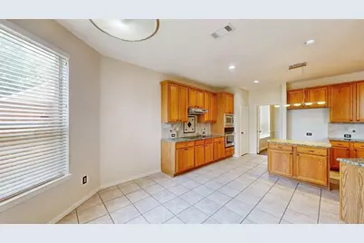 1404 Rosewood Trail, Flower Mound, TX 75028 - Photo 11