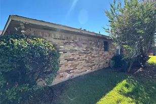 7310 Whispering Pines Dr, Dallas, TX 75248 - Photo 31