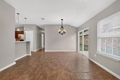 756 River Garden Drive, Fort Worth, TX 76114 - Photo 5