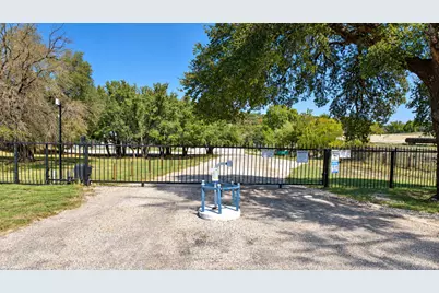 980 Jimmy Houston Way, Bluff Dale, TX 76433 - Photo 25