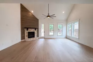 7913 Caddo Cove, McKinney, TX 75071 - Photo 3