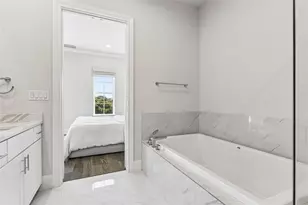5428 Tomlinson Dr, Irving, TX 75039 - Photo 19