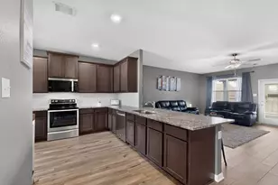 13653 Fehrman Rd, Crowley, TX 76036 - Photo 11