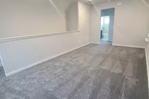525 Hillcrest Cir, Justin, TX 76247 - Photo 11