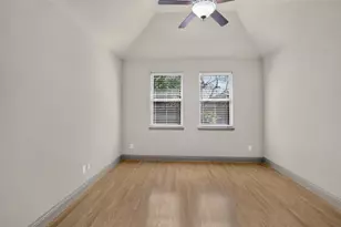204 Saxon St, Waxahachie, TX 75165 - Photo 25