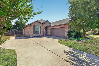 204 Saxon Street, Waxahachie, TX 75165 - Photo 1