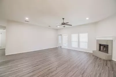 633 Dover Heights Trail, Mansfield, TX 76063 - Photo 5