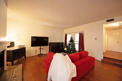 7107 Holly Hill Drive #17, Dallas, TX 75231 - Photo 7