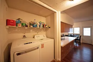 7107 Holly Hill Dr, Dallas, TX 75231 - Photo 15