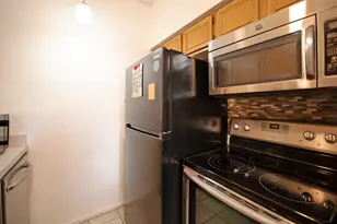 7107 Holly Hill Dr, Dallas, TX 75231 - Photo 13