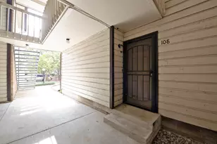 7107 Holly Hill Dr, Dallas, TX 75231 - Photo 5