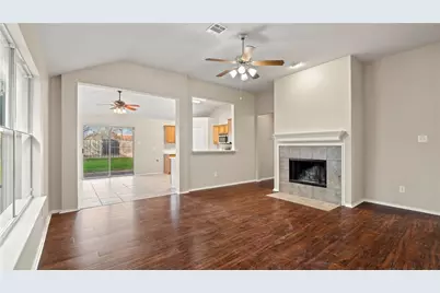 9204 Warren Drive, McKinney, TX 75071 - Photo 3