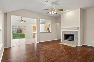 9204 Warren Dr, McKinney, TX 75071 - Photo 3