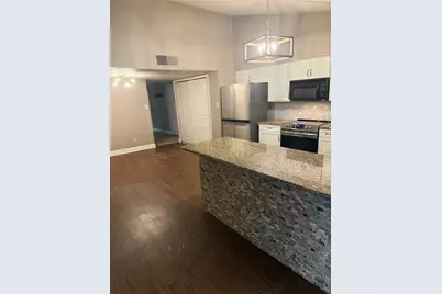 306 Timberleaf Drive, Grand Prairie, TX 75052 - Photo 5