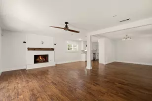 1512 Wilshire Blvd, Arlington, TX 76012 - Photo 11