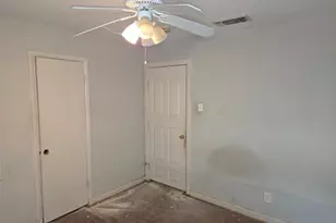 619 Truman St, Arlington, TX 76011 - Photo 13