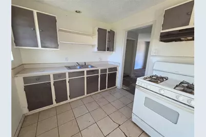 619 Truman Street, Arlington, TX 76011 - Photo 5