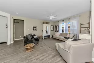 232 Drumcliffe Dr, Fort Worth, TX 76052 - Photo 9