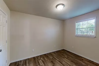 4413 Vermont Avenue #B, Fort Worth, TX 76115 - Photo 11