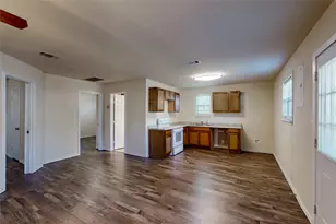 4413 Vermont Ave, Fort Worth, TX 76115 - Photo 9