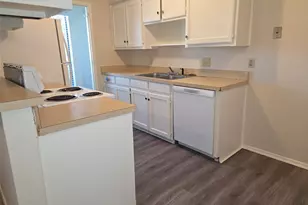 2400 Monte Carlo Dr, Arlington, TX 76015 - Photo 15