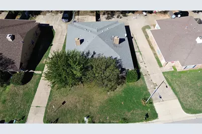 2400 Monte Carlo Drive #B, Arlington, TX 76015 - Photo 1