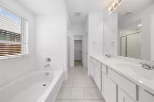 3955 Chesapeake Ln, Heartland, TX 75126 - Photo 7